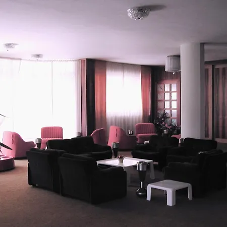 Отель G. Capitol 4*