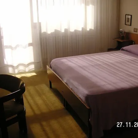 Отель G. Capitol 4*