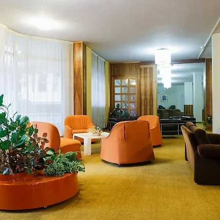 Hotel G. Capitol 4*